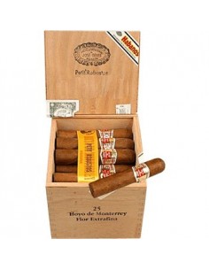 HOYO DE MONTERREY PETIT ROBUSTOS - купить в интернет-магазине Havana Smoke