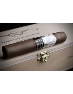 Sencillo Platinum Robusto