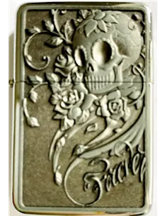 03143 Зажигалка бензиновая FARO Z16 "Skulls 4"